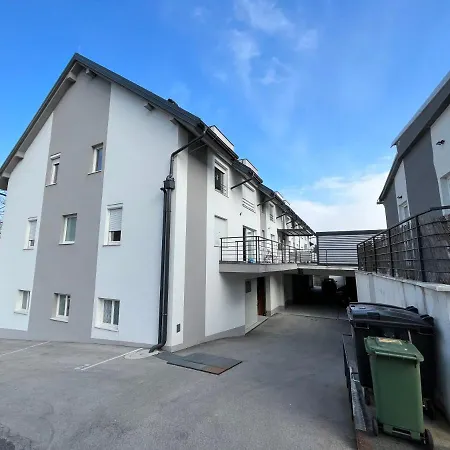 Apartment Cerne Vrhnika
